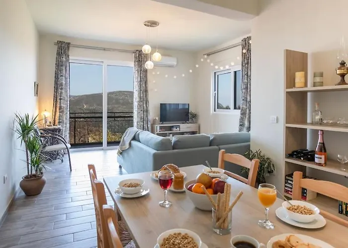 公寓 O Palaios Fournos Tou Andrea 阿尔戈斯托利翁